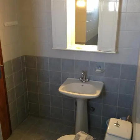 Neli Apartmán